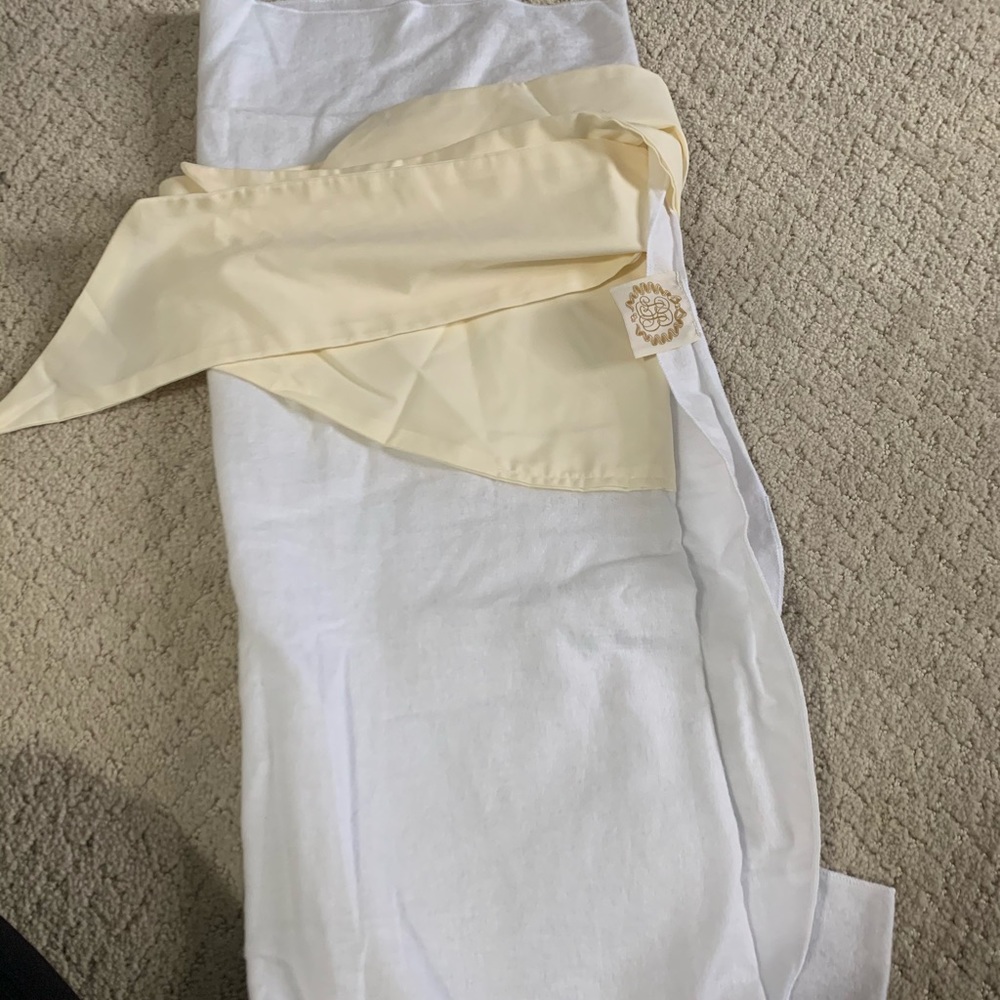 Bow swaddle